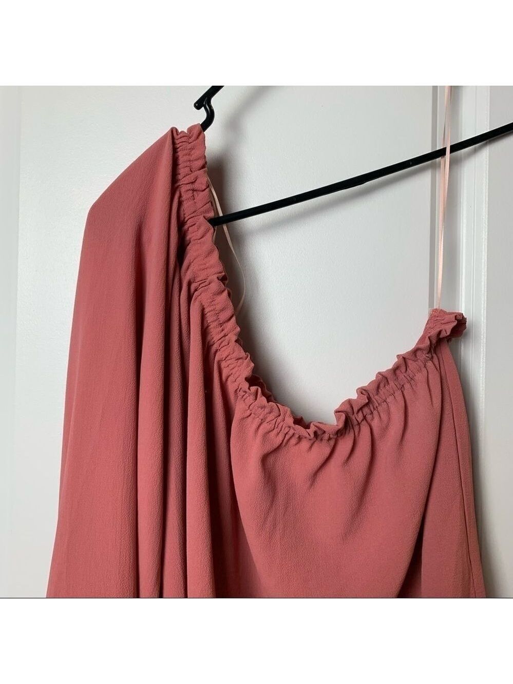 Chelsea28 one sleeve medium blush blouse w ruffles - Picture 10 of 11